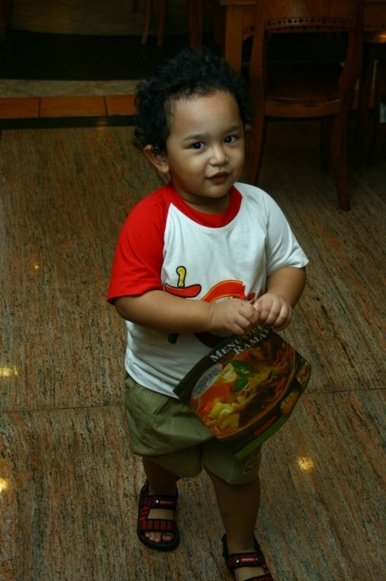 Rafi di tanggal 13 september 2009 (hampir 3 tahun)