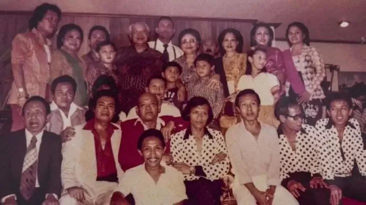 penemuan hari ini… lagu tema&nbsp;Srimulat