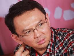 Mencoba Berpikir Terbalik