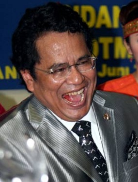 hotmanparishutapeapengacara30miliar