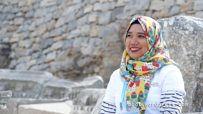 ida dan background batu